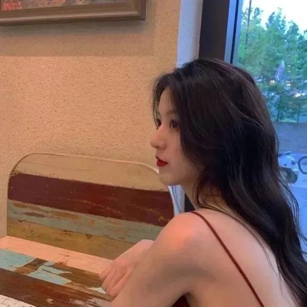 千军万马避白袍